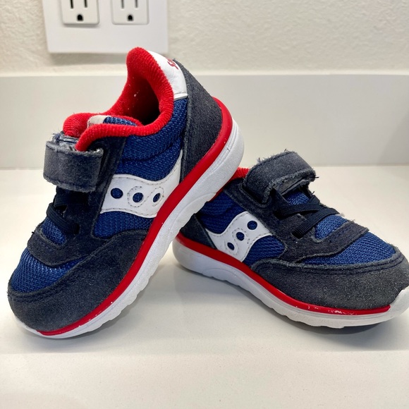 Toddler Saucony Jazz velcro shoe sz 5 - Picture 1 of 6